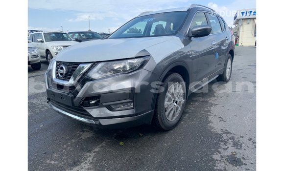 Buy Import Nissan Evalia Other Truck in Import - Dubai in Al Jazirah State Buy Import Nissan Evalia Other Truck in Import - Dubai in Al Jazirah State