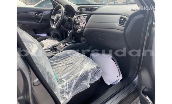 Buy Import Nissan Evalia Other Truck in Import - Dubai in Al Jazirah State Buy Import Nissan Evalia Other Truck in Import - Dubai in Al Jazirah State