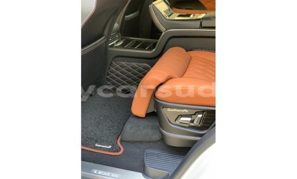 Buy Import Lexus LX White Car in Import - Dubai in Al Jazirah State Buy Import Lexus LX White Car in Import - Dubai in Al Jazirah State