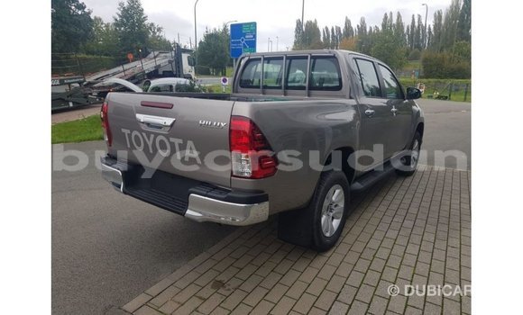 Buy Import Toyota Hilux Other Car in Import - Dubai in Al Jazirah State Buy Import Toyota Hilux Other Car in Import - Dubai in Al Jazirah State