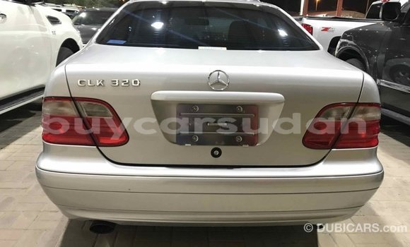 Buy Import Mercedes-Benz 190 (W201) Other Car in Import - Dubai in Al Jazirah State Buy Import Mercedes-Benz 190 (W201) Other Car in Import - Dubai in Al Jazirah State