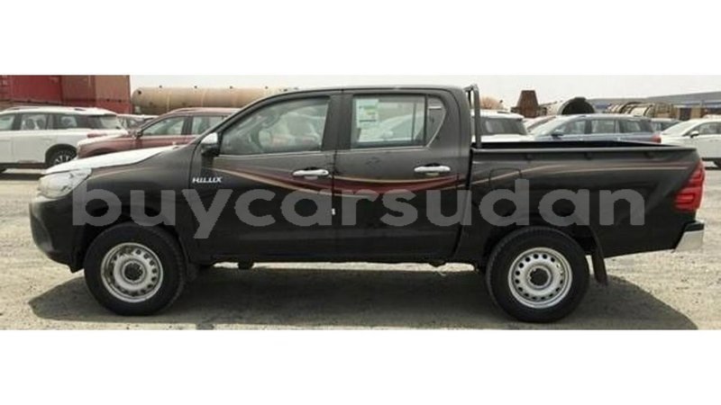 Big with watermark toyota hilux al jazirah state import dubai 1902