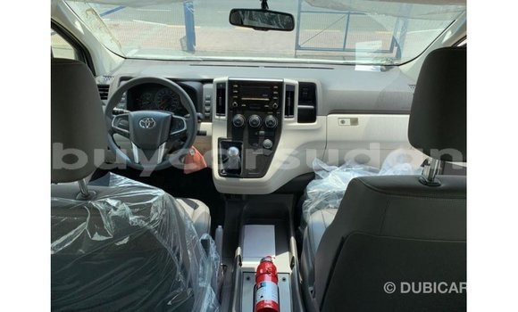 Acheter Import Voiture Toyota Hiace Blanc à Import - Dubai, État d'Al Jazirah Acheter Import Voiture Toyota Hiace Blanc à Import - Dubai, État d'Al Jazirah