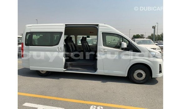 Acheter Import Voiture Toyota Hiace Blanc à Import - Dubai, État d'Al Jazirah Acheter Import Voiture Toyota Hiace Blanc à Import - Dubai, État d'Al Jazirah