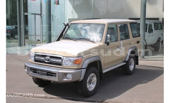 Acheter Import Voiture Toyota Land Cruiser Beige à Import - Dubai, État d'Al Jazirah Acheter Import Voiture Toyota Land Cruiser Beige à Import - Dubai, État d'Al Jazirah