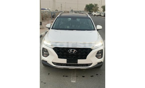 Acheter Import Voiture Hyundai Santa Fe Blanc à Import - Dubai, État d'Al Jazirah Acheter Import Voiture Hyundai Santa Fe Blanc à Import - Dubai, État d'Al Jazirah