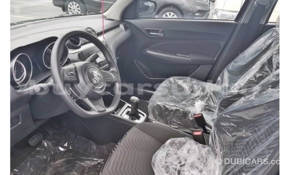 Acheter Import Voiture Suzuki Swift Bleu à Import - Dubai, État d'Al Jazirah Acheter Import Voiture Suzuki Swift Bleu à Import - Dubai, État d'Al Jazirah