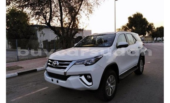 Buy Import Toyota Fortuner White Car in Import - Dubai in Al Jazirah State Buy Import Toyota Fortuner White Car in Import - Dubai in Al Jazirah State