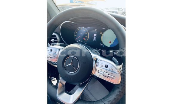 Acheter Import Voiture Mercedes-Benz GLC Noir à Import - Dubai, État d'Al Jazirah Acheter Import Voiture Mercedes-Benz GLC Noir à Import - Dubai, État d'Al Jazirah