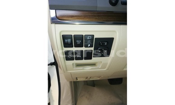 Buy Import Toyota Land Cruiser White Car in Import - Dubai in Al Jazirah State Buy Import Toyota Land Cruiser White Car in Import - Dubai in Al Jazirah State