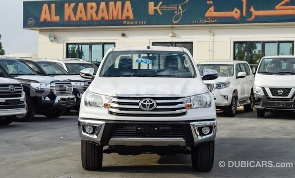 Buy Import Toyota Hilux White Car in Import - Dubai in Al Jazirah State Buy Import Toyota Hilux White Car in Import - Dubai in Al Jazirah State