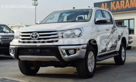 Buy Import Toyota Hilux White Car in Import - Dubai in Al Jazirah State Buy Import Toyota Hilux White Car in Import - Dubai in Al Jazirah State