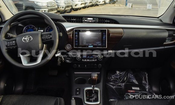 Buy Import Toyota Hilux White Car in Import - Dubai in Al Jazirah State Buy Import Toyota Hilux White Car in Import - Dubai in Al Jazirah State