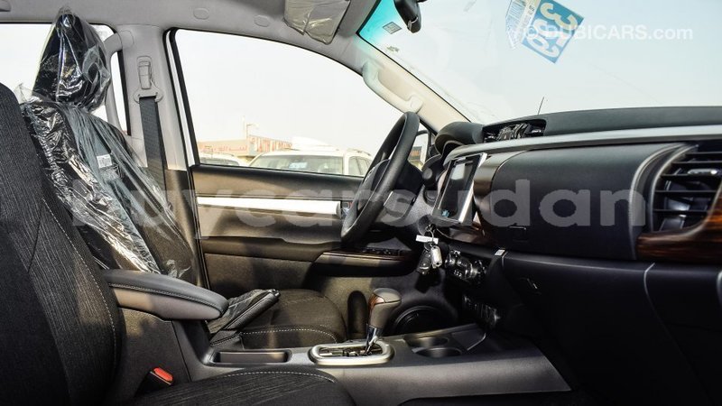 Big with watermark toyota hilux al jazirah state import dubai 1929