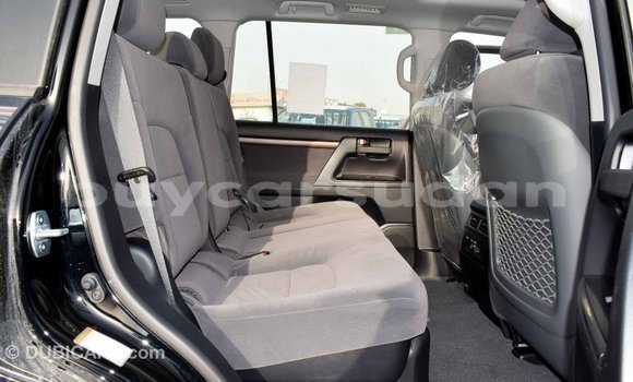 Buy Import Toyota Land Cruiser Black Car in Import - Dubai in Al Jazirah State Buy Import Toyota Land Cruiser Black Car in Import - Dubai in Al Jazirah State