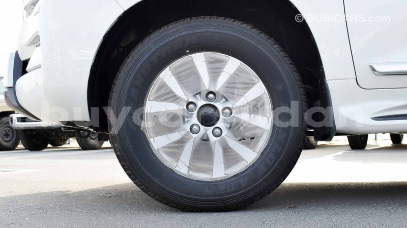 Big with watermark toyota land cruiser al jazirah state import dubai 1939