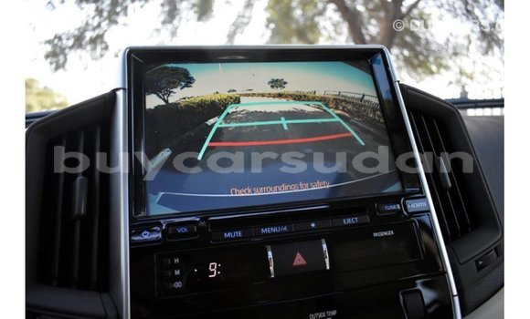 Buy Import Toyota Land Cruiser White Car in Import - Dubai in Al Jazirah State Buy Import Toyota Land Cruiser White Car in Import - Dubai in Al Jazirah State