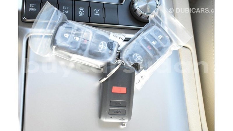 Big with watermark toyota land cruiser al jazirah state import dubai 1946