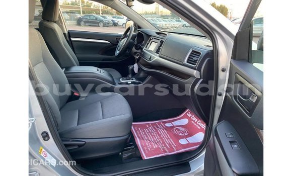 Buy Import Toyota Highlander Other Car in Import - Dubai in Al Jazirah State Buy Import Toyota Highlander Other Car in Import - Dubai in Al Jazirah State