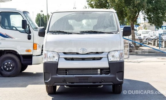 Buy Import Toyota Hiace White Car in Import - Dubai in Al Jazirah State Buy Import Toyota Hiace White Car in Import - Dubai in Al Jazirah State