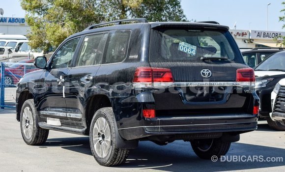 Buy Import Toyota Land Cruiser Black Car in Import - Dubai in Al Jazirah State Buy Import Toyota Land Cruiser Black Car in Import - Dubai in Al Jazirah State