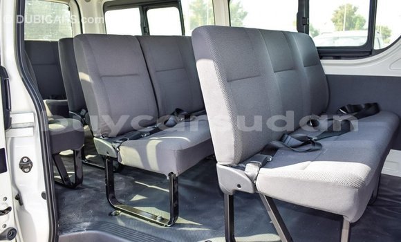 Buy Import Toyota Hiace White Car in Import - Dubai in Al Jazirah State Buy Import Toyota Hiace White Car in Import - Dubai in Al Jazirah State