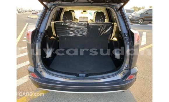 Buy Import Toyota HiAce Other Truck in Import - Dubai in Al Jazirah State Buy Import Toyota HiAce Other Truck in Import - Dubai in Al Jazirah State