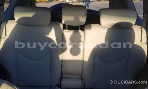 Buy Import Toyota HiAce Other Truck in Import - Dubai in Al Jazirah State Buy Import Toyota HiAce Other Truck in Import - Dubai in Al Jazirah State