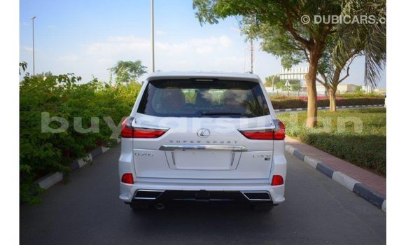 Buy Import Lexus LX White Car in Import - Dubai in Al Jazirah State Buy Import Lexus LX White Car in Import - Dubai in Al Jazirah State