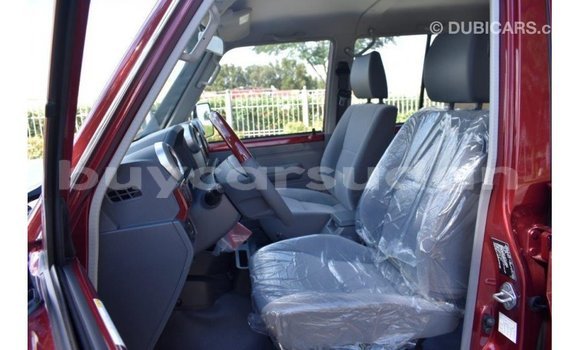 Acheter Import Voiture Toyota Land Cruiser Rouge à Import - Dubai, État d'Al Jazirah Acheter Import Voiture Toyota Land Cruiser Rouge à Import - Dubai, État d'Al Jazirah