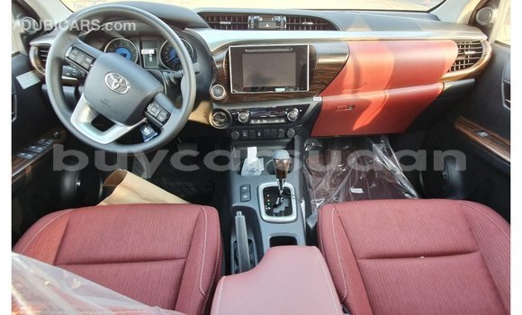 Buy Import Toyota Hilux White Car in Import - Dubai in Al Jazirah State Buy Import Toyota Hilux White Car in Import - Dubai in Al Jazirah State