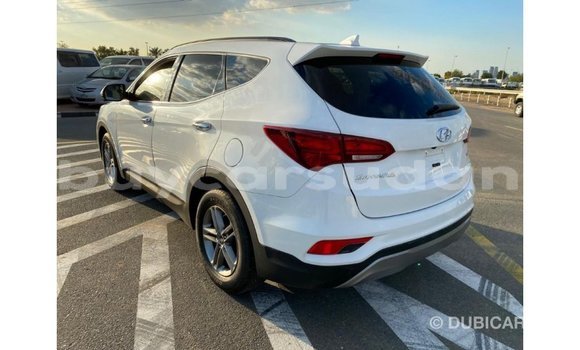 Buy Import Hyundai Santa Fe White Car in Import - Dubai in Al Jazirah State Buy Import Hyundai Santa Fe White Car in Import - Dubai in Al Jazirah State