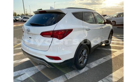 Buy Import Hyundai Santa Fe White Car in Import - Dubai in Al Jazirah State Buy Import Hyundai Santa Fe White Car in Import - Dubai in Al Jazirah State