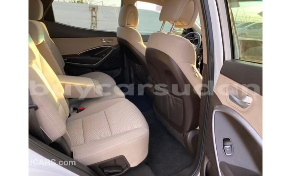 Buy Import Hyundai Santa Fe White Car in Import - Dubai in Al Jazirah State Buy Import Hyundai Santa Fe White Car in Import - Dubai in Al Jazirah State
