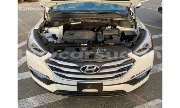 Buy Import Hyundai Santa Fe White Car in Import - Dubai in Al Jazirah State Buy Import Hyundai Santa Fe White Car in Import - Dubai in Al Jazirah State