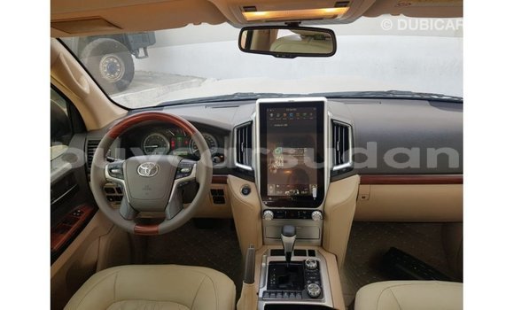 Buy Import Toyota Land Cruiser Other Car in Import - Dubai in Al Jazirah State Buy Import Toyota Land Cruiser Other Car in Import - Dubai in Al Jazirah State