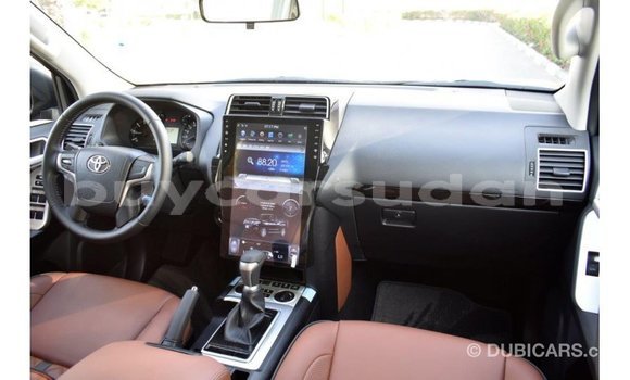 Acheter Import Voiture Toyota Prado Noir à Import - Dubai, État d'Al Jazirah Acheter Import Voiture Toyota Prado Noir à Import - Dubai, État d'Al Jazirah