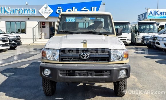 Buy Import Toyota Land Cruiser Beige Car in Import - Dubai in Al Jazirah State Buy Import Toyota Land Cruiser Beige Car in Import - Dubai in Al Jazirah State