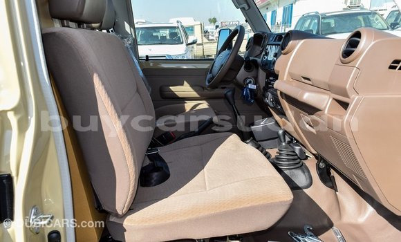 Buy Import Toyota Land Cruiser Beige Car in Import - Dubai in Al Jazirah State Buy Import Toyota Land Cruiser Beige Car in Import - Dubai in Al Jazirah State