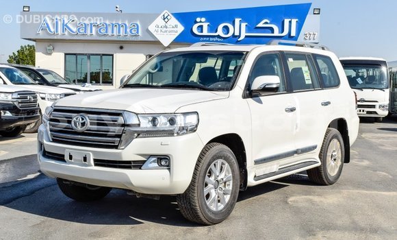 Acheter Import Voiture Toyota Land Cruiser Blanc à Import - Dubai, État d'Al Jazirah Acheter Import Voiture Toyota Land Cruiser Blanc à Import - Dubai, État d'Al Jazirah