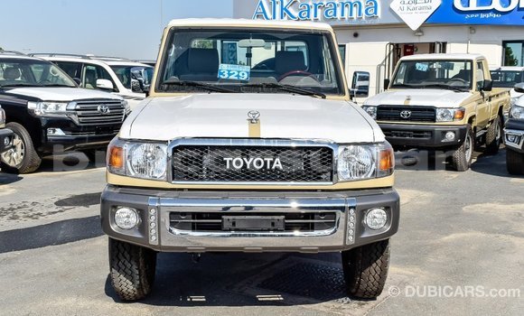 Buy Import Toyota Land Cruiser Beige Car in Import - Dubai in Al Jazirah State Buy Import Toyota Land Cruiser Beige Car in Import - Dubai in Al Jazirah State