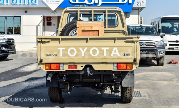 Buy Import Toyota Land Cruiser Beige Car in Import - Dubai in Al Jazirah State Buy Import Toyota Land Cruiser Beige Car in Import - Dubai in Al Jazirah State