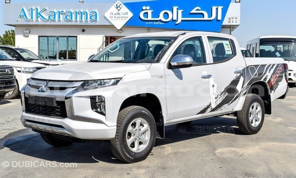 Buy Import Mitsubishi L200 White Car in Import - Dubai in Al Jazirah State Buy Import Mitsubishi L200 White Car in Import - Dubai in Al Jazirah State