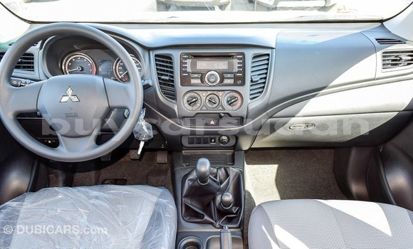 Buy Import Mitsubishi L200 White Car in Import - Dubai in Al Jazirah State Buy Import Mitsubishi L200 White Car in Import - Dubai in Al Jazirah State