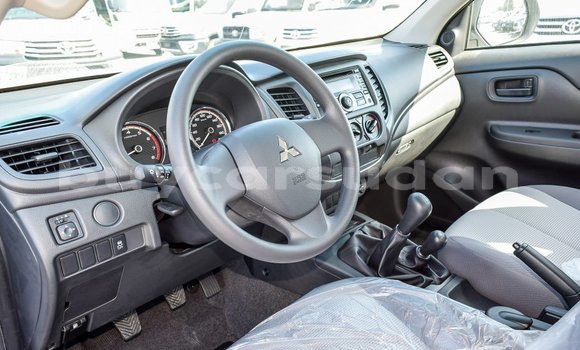 Buy Import Mitsubishi L200 White Car in Import - Dubai in Al Jazirah State Buy Import Mitsubishi L200 White Car in Import - Dubai in Al Jazirah State