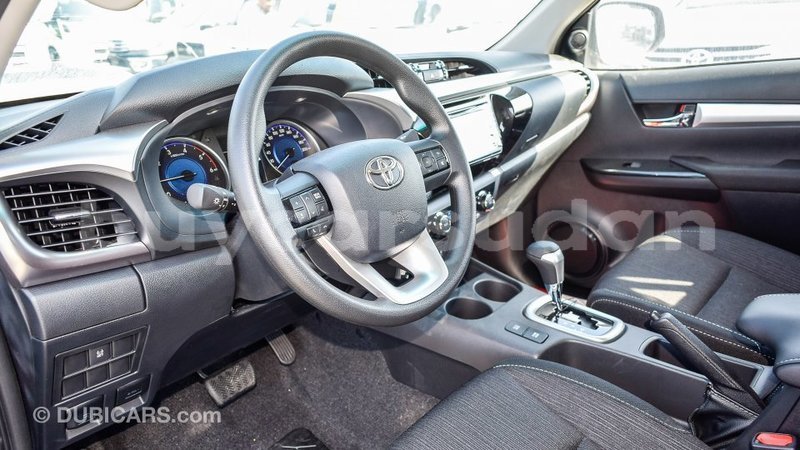 Big with watermark toyota hilux al jazirah state import dubai 1986