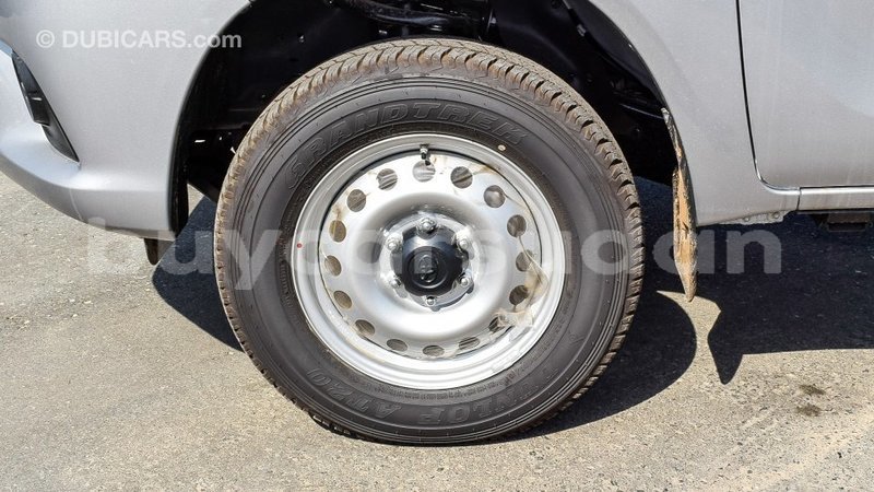 Big with watermark toyota hilux al jazirah state import dubai 1988