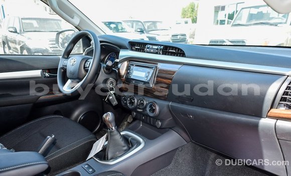 Buy Import Toyota Hilux White Car in Import - Dubai in Al Jazirah State Buy Import Toyota Hilux White Car in Import - Dubai in Al Jazirah State