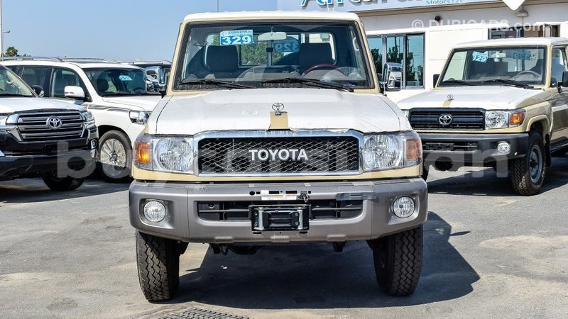 Big with watermark toyota land cruiser al jazirah state import dubai 1994
