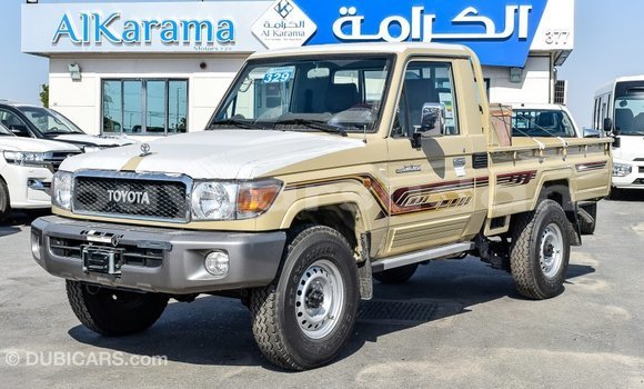 Buy Import Toyota Land Cruiser Beige Car in Import - Dubai in Al Jazirah State Buy Import Toyota Land Cruiser Beige Car in Import - Dubai in Al Jazirah State
